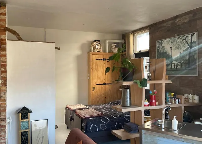 Gerenoveerde Winkel Appartamento *