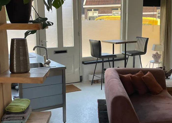 Gerenoveerde Winkel Appartamento *